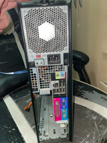 Computador Dell OptiPlex 380 - vendido como está