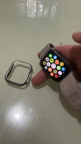 Apple Watch 6 - 44 mm - 