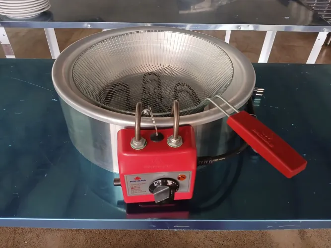 Fritador Elétrica 7 litros com Cesto Progás 220V