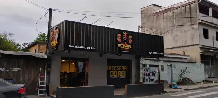 Letreiros em Telhas e ACM