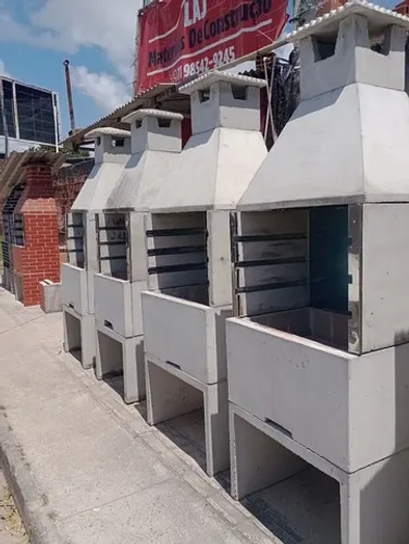 Churrasqueiras modelo liso 55x210 