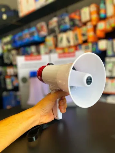 MEGAFONE RECARREGÁVEL COM SIRENE E GRAVADOR