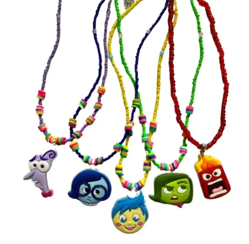 Colar divertidamente 