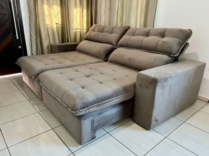 Mega conforto com nossas melhores opções de estofados com pillow gigante