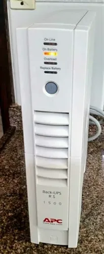 Nobreak APC 1500va Profissional *Baterias Novas*