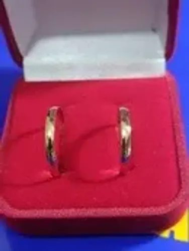 Aliança Par Ouro 18 Kilates 2 gramas 2,5 mm Maciça Novas e Lindas