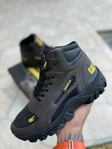 Caterpillar Black Terrain