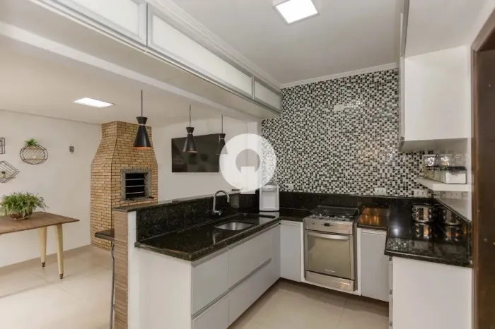 SOBRADO TRIPLEX REFORMADO 3 QUARTOS À VENDA NO BOQUEIRÃO