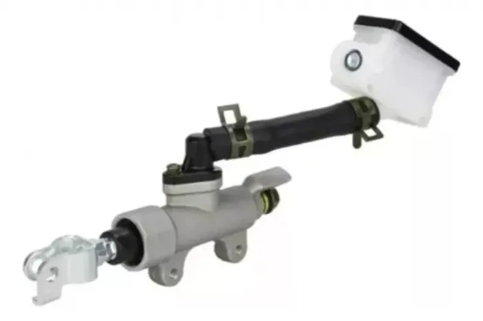 TRILHA - BOMBA/CILINDRO MESTRE DO FREIO TRASEIRO COM RESERVATORIO - CB300R 2012 A 2015 S/A