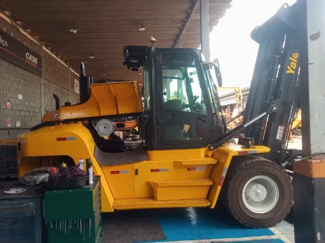 serviços em maquinas e equipamentos