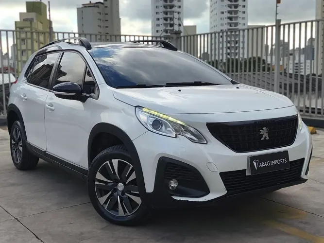 PEUGEOT 2008 1.6 16V Griffe