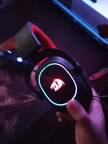 Redragon H510 Zeus X Rgb Wired Gaming Headset 7.1 Somer Surr Preto