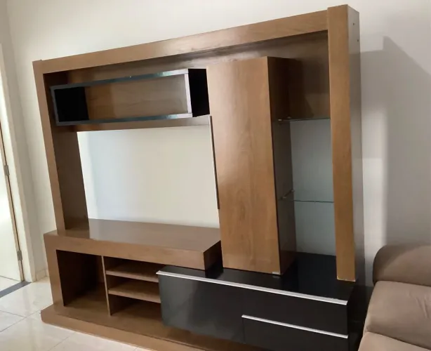 Estante de Madeira Moderna para TV