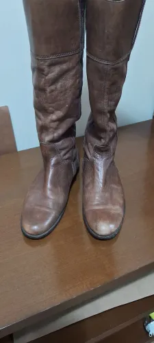 Botas de couro | Cano longo | Desapego