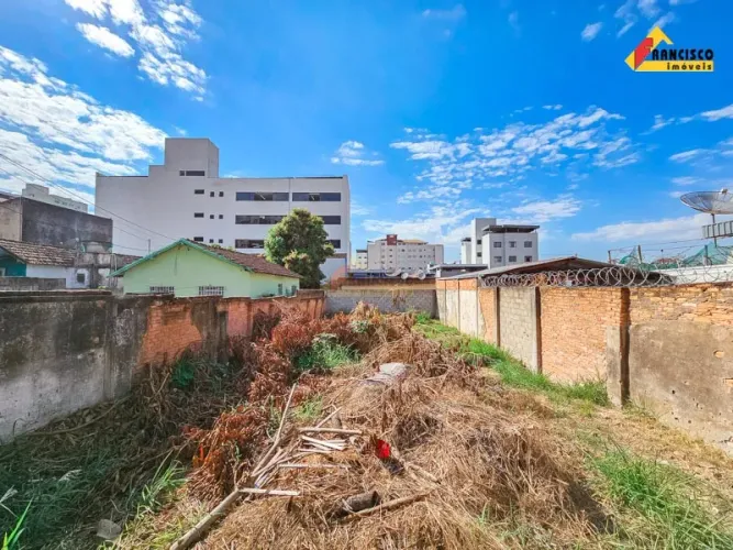 Lote à venda, Centro - Divinópolis/MG