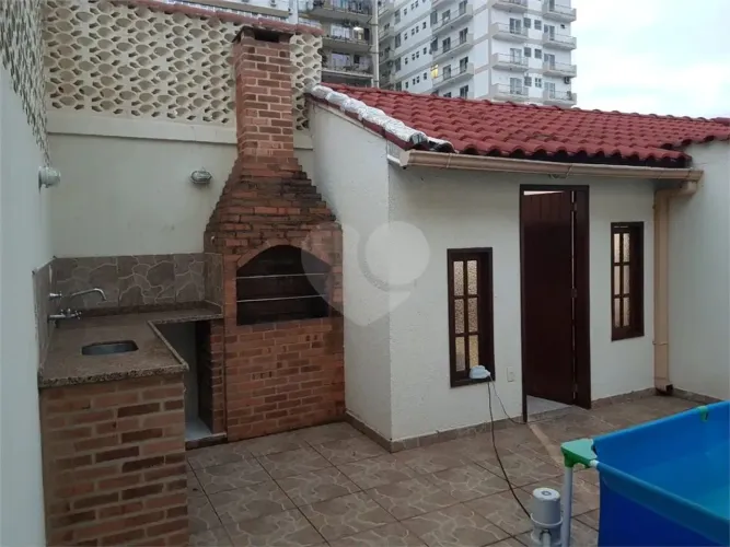 Casa de Vila à venda com 4 quartos, sendo 3 suítes, em Tijuca, Rio de Janeiro - RJ