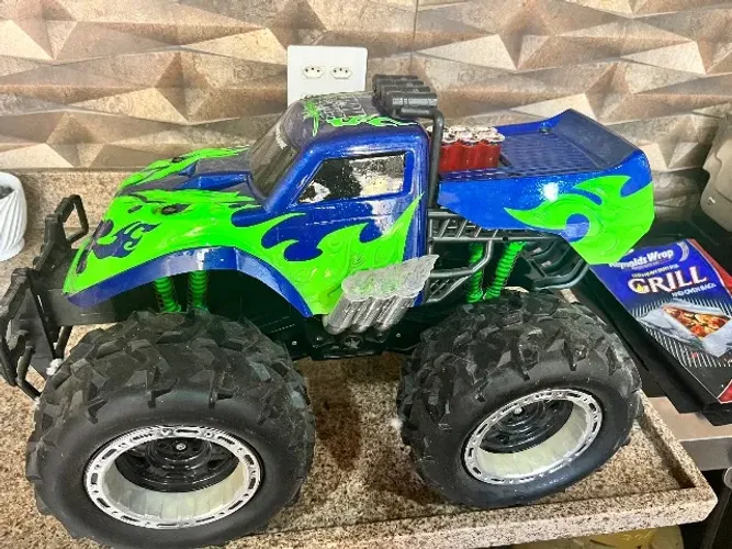 Carrinho de controle remoto Fast Lane Monster - off road - grande - quase 60cm