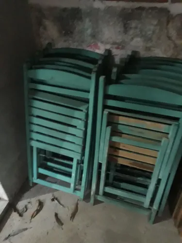 Cadeira de madeira dobrável 