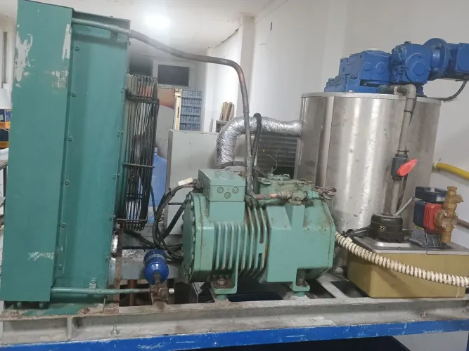 Máquina de gelo industrial