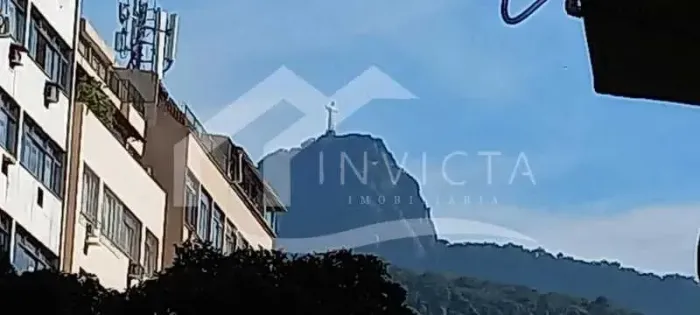 SALA COMERCIAL EM EXCELENTE LOCALIZAÇÃO!!!