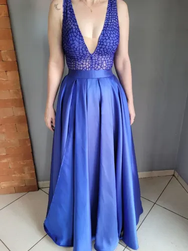 Vestido azul royal de festa
