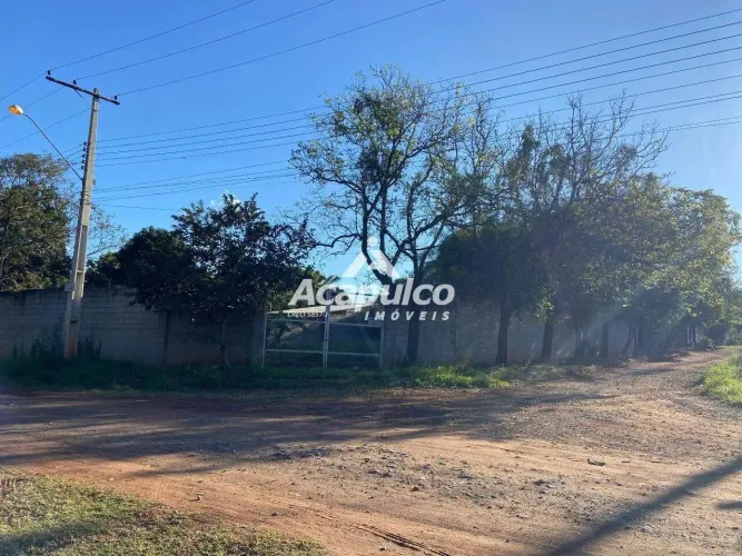 Terreno amplo com 1.000 M² para alugar no Chácara Santa Paula em Limeira/SP