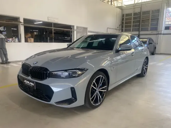 BMW 330E M Sport 2.0 Turbo Híbrido AU 2023