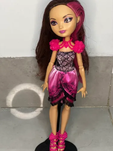 Boneca Briar Beauty (valor a negociar)