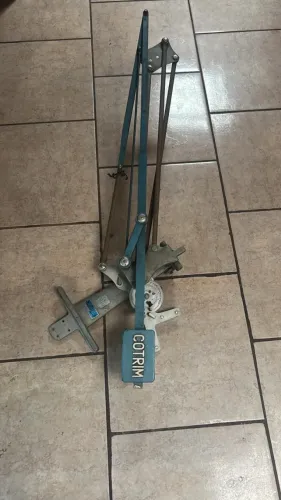 Tecnigrafo Cotrim De Contra Peso - SEM A MESA