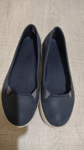 Sapatilhas Crocs Tam 36 Azul marinho