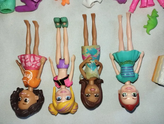 Bonecas Poly