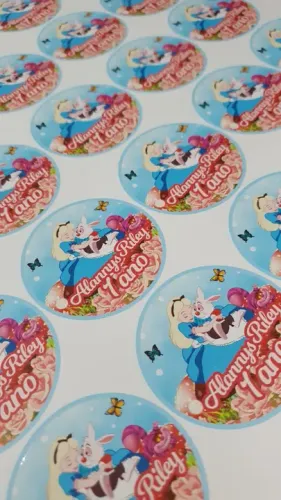Adesivo personalizado para mimos de aniversário infantil 