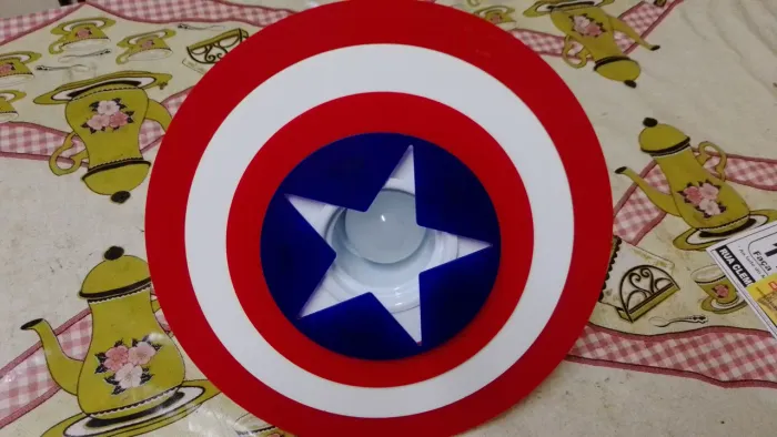 Luminária capitão América 1 lâmpada para quarto infantil
