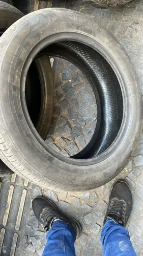 Pneu 215/55/17 Hankook  95% Vida util