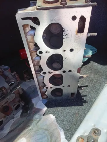 Vendo cabeçote do motor cht funcionando perfeitamente retificado 