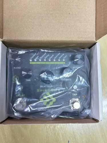 Pedal delay mosky spindrift