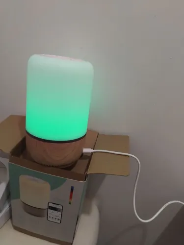 Lâmpada com som cores variadas.MAXI COSI. Wi-Fi