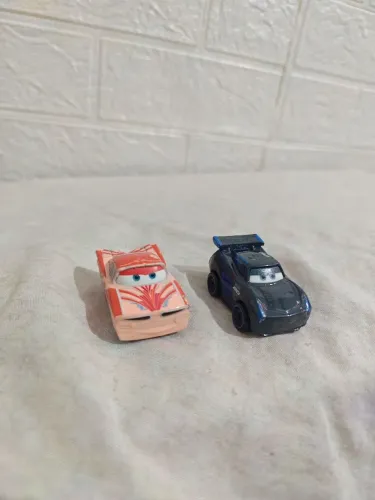 Filme Carros Disney Pixar - Mini Racers, Ramon e Jackson storm - Cars Disney