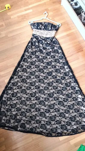 Vestido festa longo de renda preto e dourado lindo!!!