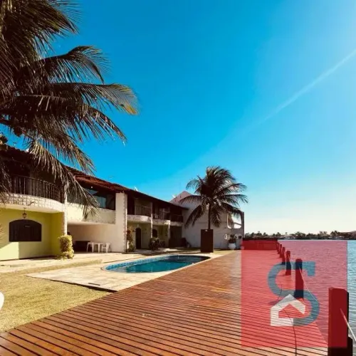 Condomínio - saída para Canal e lazer com piscina - Ogiva - Cabo Frio