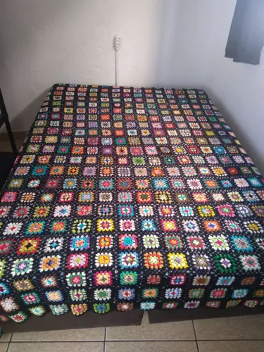 Colcha de crochê artesanal retrô vintage 