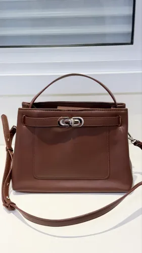 Bolsa Arezzo marrom vinho