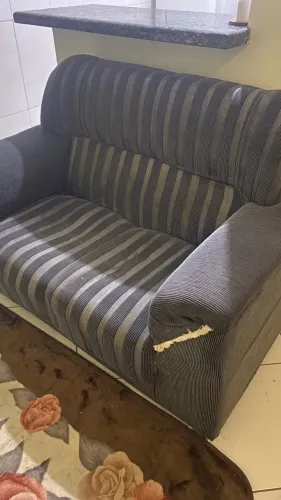 Sofá 2 lugares