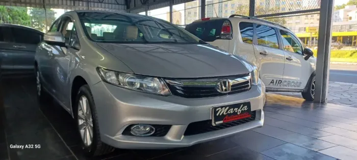 Honda Civic Sedan LXR 2.0 Flexone 16V Aut. 4P 2014