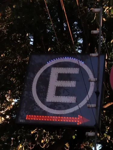 Placa de led pra estacionamento