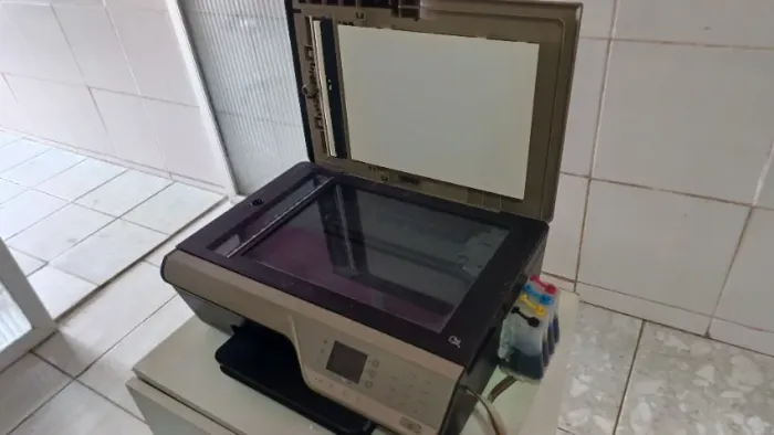 Impressora HP com bulk de tintas