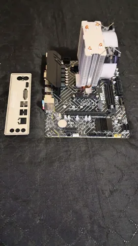 Kit AM4 - Placa mae, processador e fonte