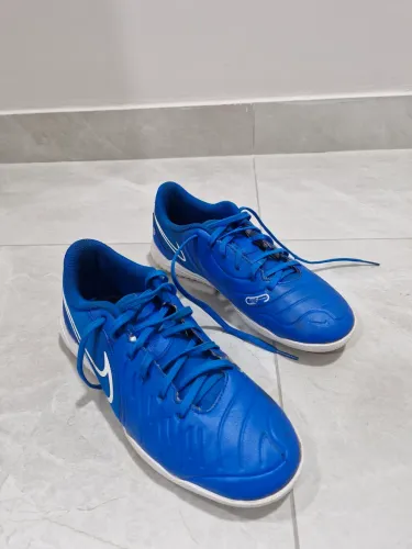 Chuteira n.39 - Nike Tiempo 10 Club Futsal