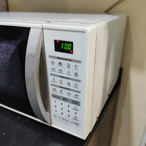 Microondas 27 litros LG