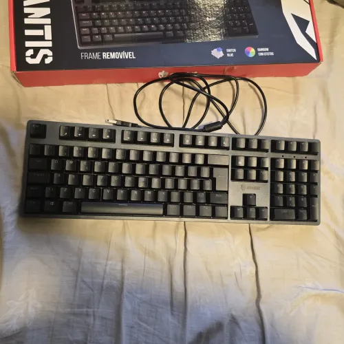 Teclado gamer switch BLUE evolut Mantis eg218 abnt2